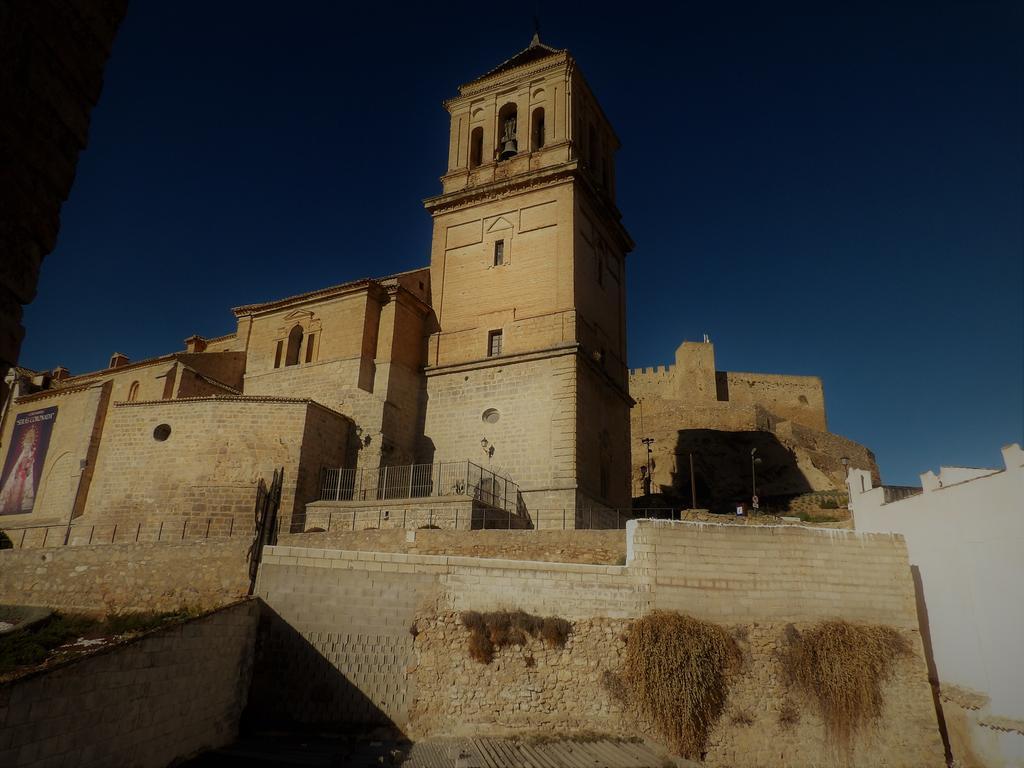 Hospederia Castillo De Alcaudete Hostal Exterior foto